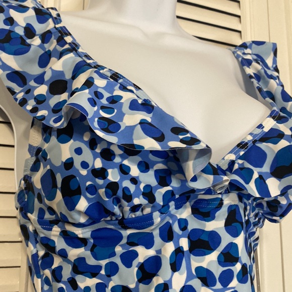 New Tahari Swimsuit - Picture 6 of 8